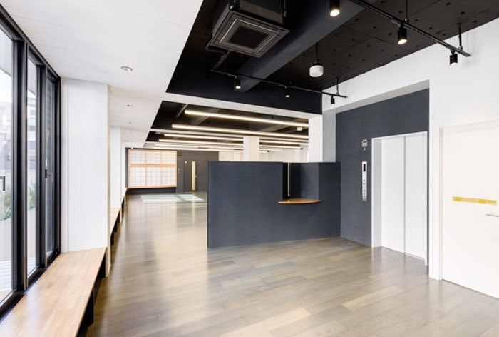 新館 4F オフィス
